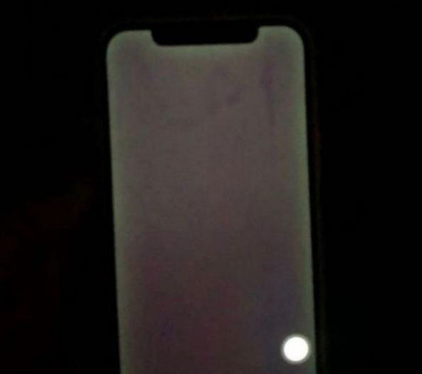 七台河苹果手机维修分享iOS 14.3 beta 2 有没有解决绿屏bug 